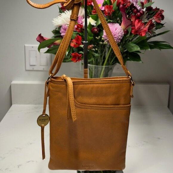 margot Handbags - Margot New York Split Pocket Leather Crossbody in Cognac EUC